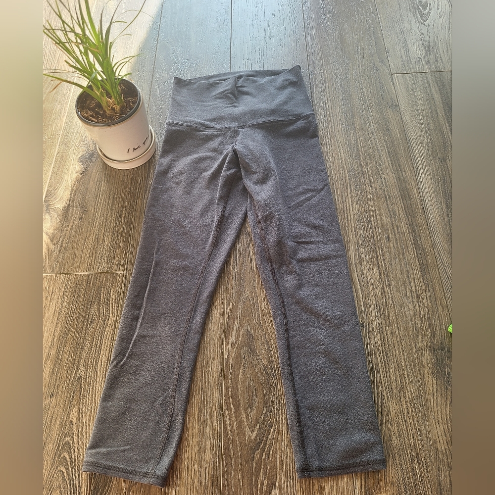 Lululemon Wunder Under Crop